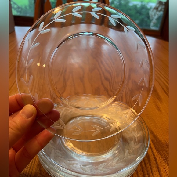 Vintage Anchor Hocking Clear Glass Dessert/Salad Plates - Picture 3 of 4